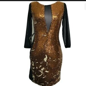 BEBE ADDICTION Black Gold Mini Sequin body iconic party dress